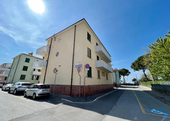 Genova 9 Daire Grado